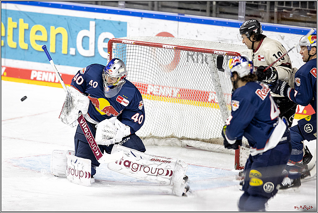 PENNY DEL;  Koelner Haie - EHC Red Bul Muenchenl; Koeln, 18.03.2022